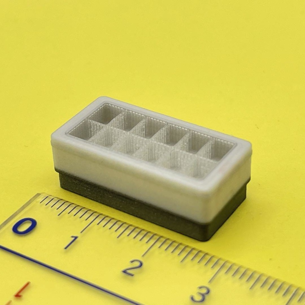 ミニチュア コンビニのアイスクリームケース ジオラマ フィギュアに ミニチュアイメージ 完成品 3D