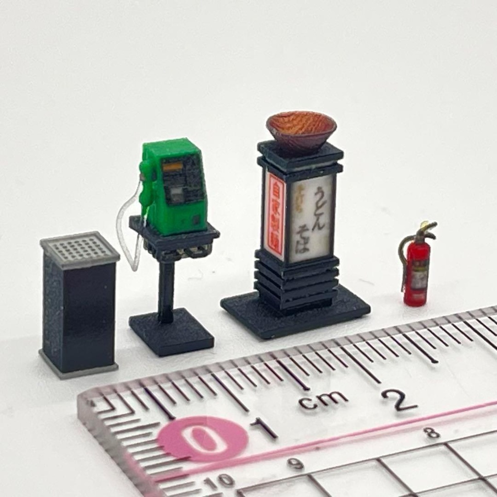 HOゲージ 1/80 ミニチュア 灰皿 電話 そば屋看板 消火器 ジオラマに 鉄道模型 ミニチュアイメージ 3D