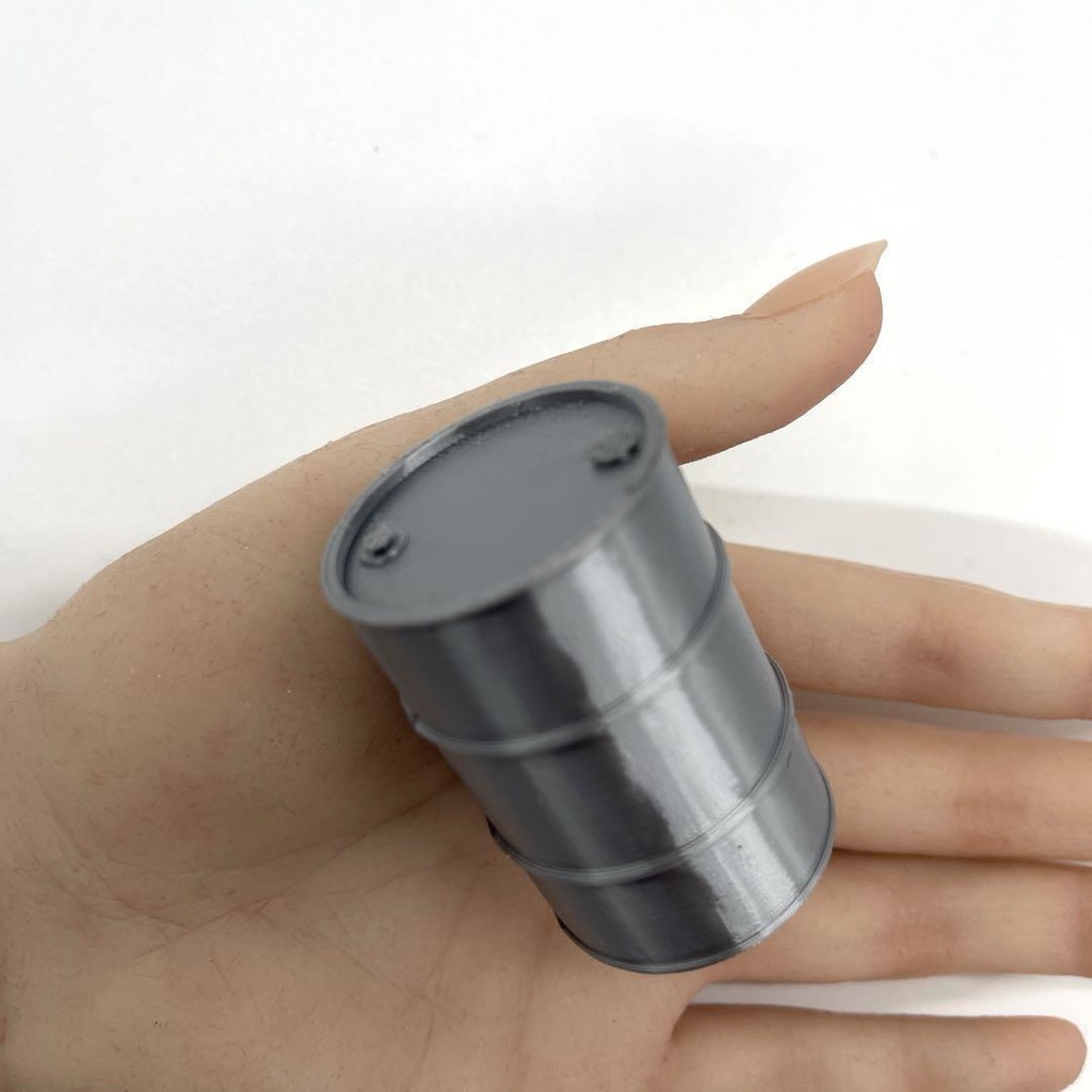 1/18 ドラム缶三個 ミニチュア 完成品 ドールハウスに ミニカーに ジオラマに ミニチュアイメージ