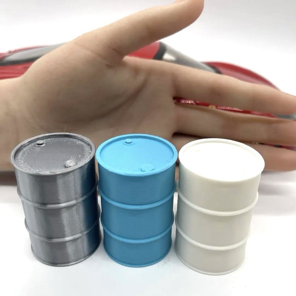 1/18 ドラム缶三個 ミニチュア 完成品 ドールハウスに ミニカーに ジオラマに ミニチュアイメージ