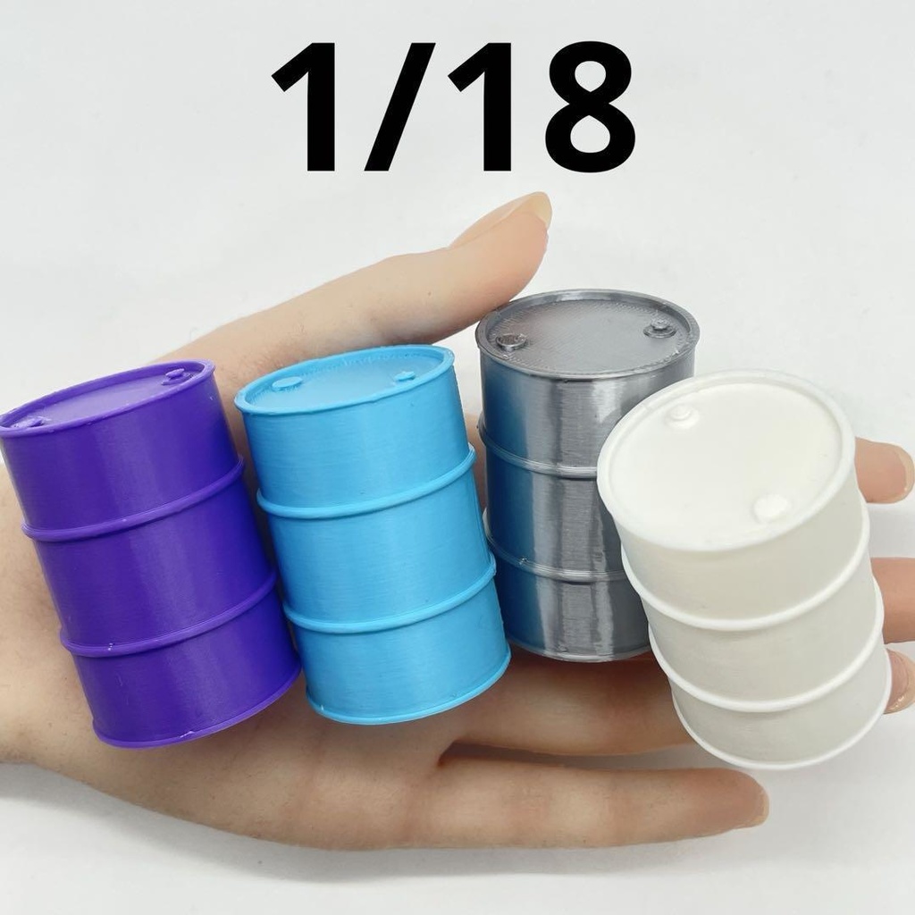 1/18 ドラム缶四個　ミニチュア　ミニカーに　ドールハウスに　完成品　ミニチュアイメージ　３D