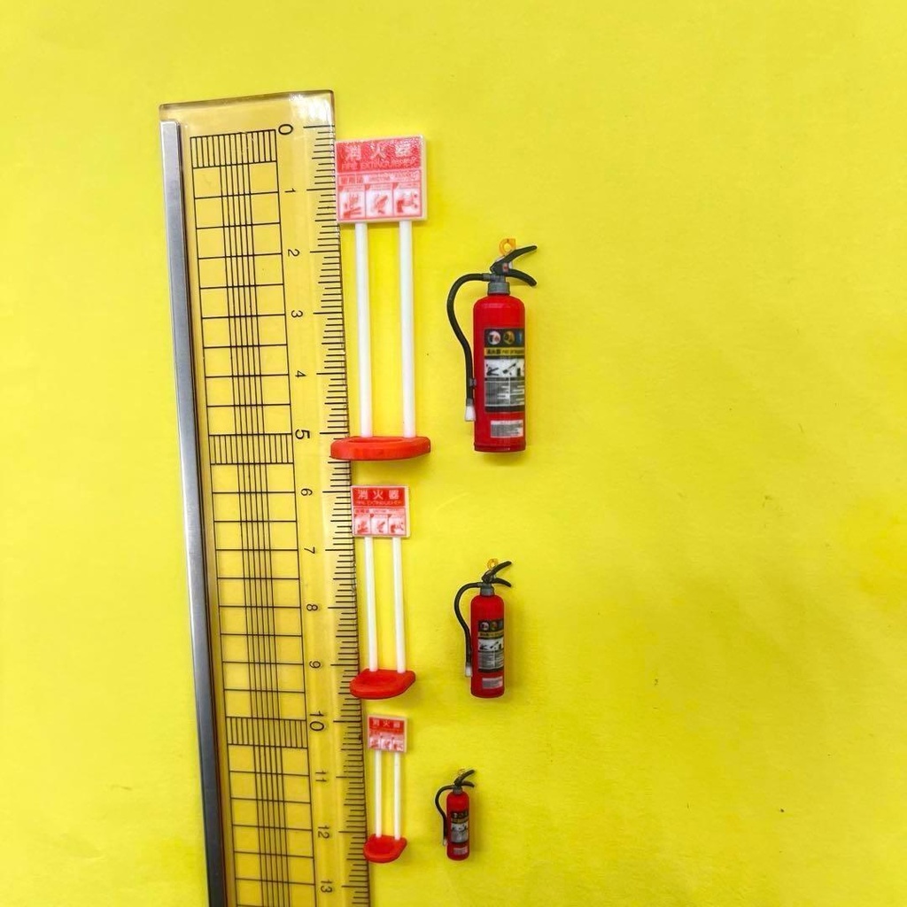 1/16 1/24 1/35 ミニチュア 消火器とスタンド ミニチュアイメージ ジオラマに ミニカーに 3D