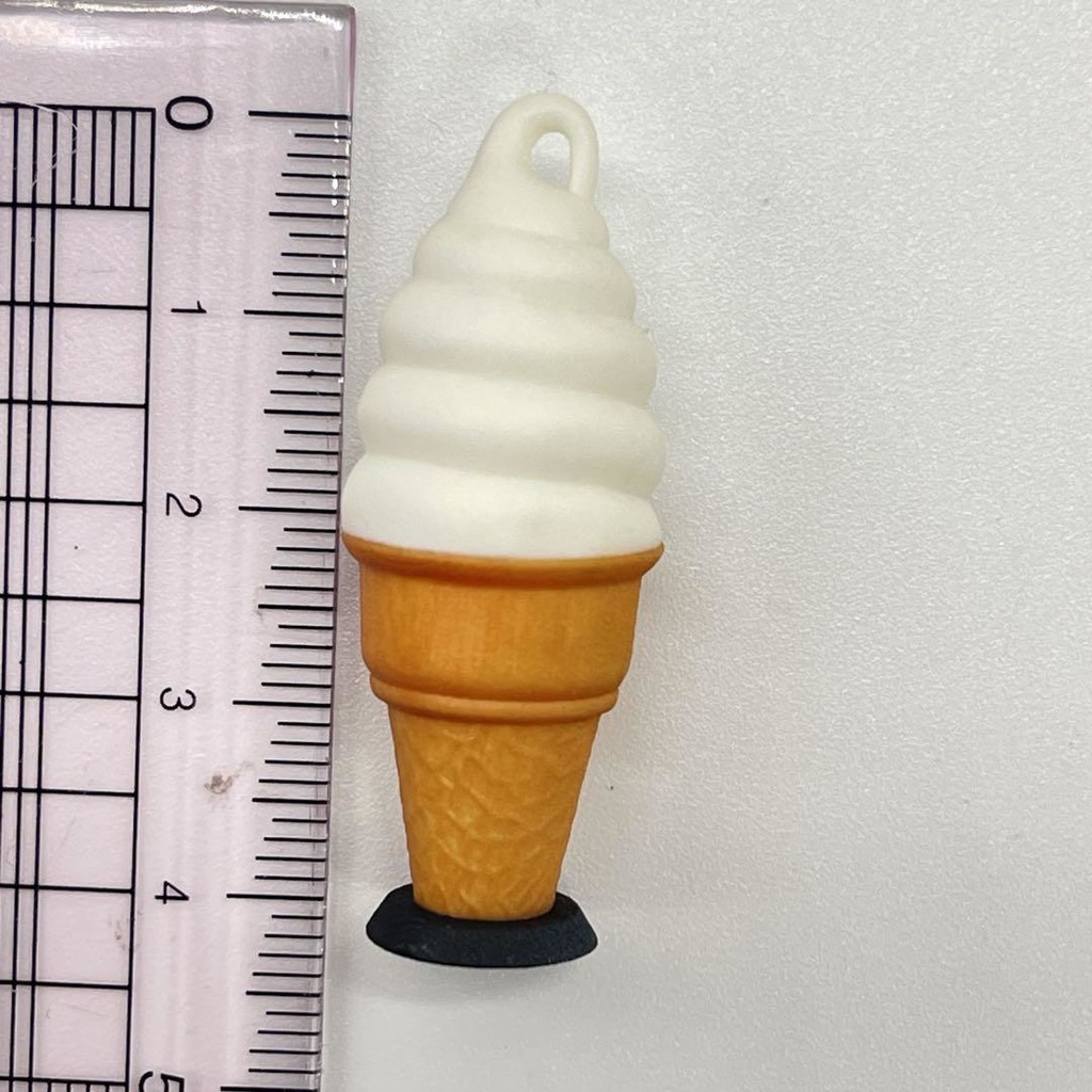 1/24 ソフトクリーム看板 ミニチュア フィギュアに ジオラマに ドールハウスに ミニチュアイメージ