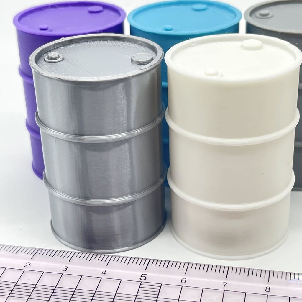 1/18 ミニチュア ドラム缶5個 ミニチュアイメージ 完成品 ドールハウスに ミニカーに ジオラマに 3D