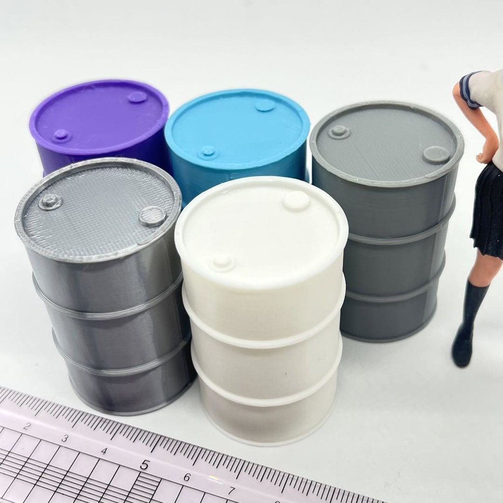 1/18 ミニチュア ドラム缶5個 ミニチュアイメージ 完成品 ドールハウスに ミニカーに ジオラマに 3D