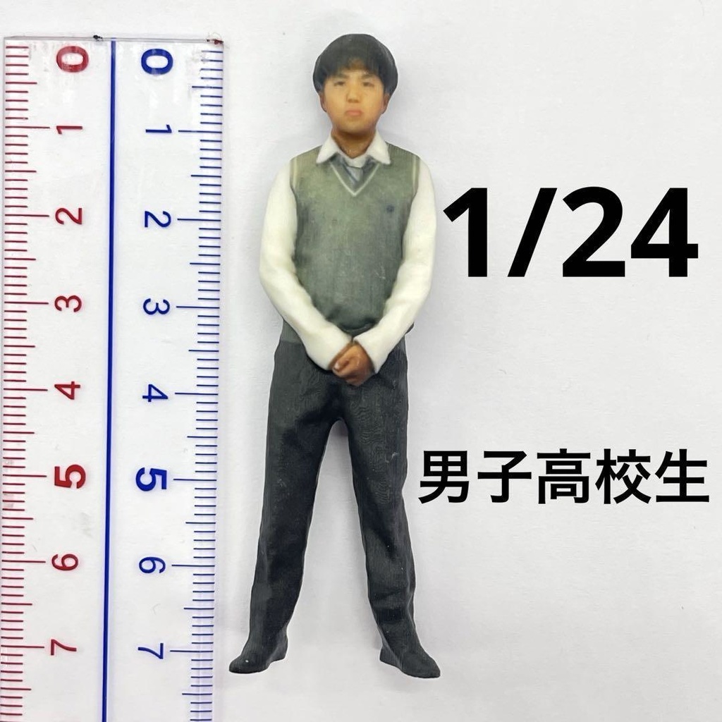 1/24 フィギュア リアルフィギュア 学生 完成品 制服姿 ミニチュアイメージ ミニカー ジオラマに ミニチュアイメージ