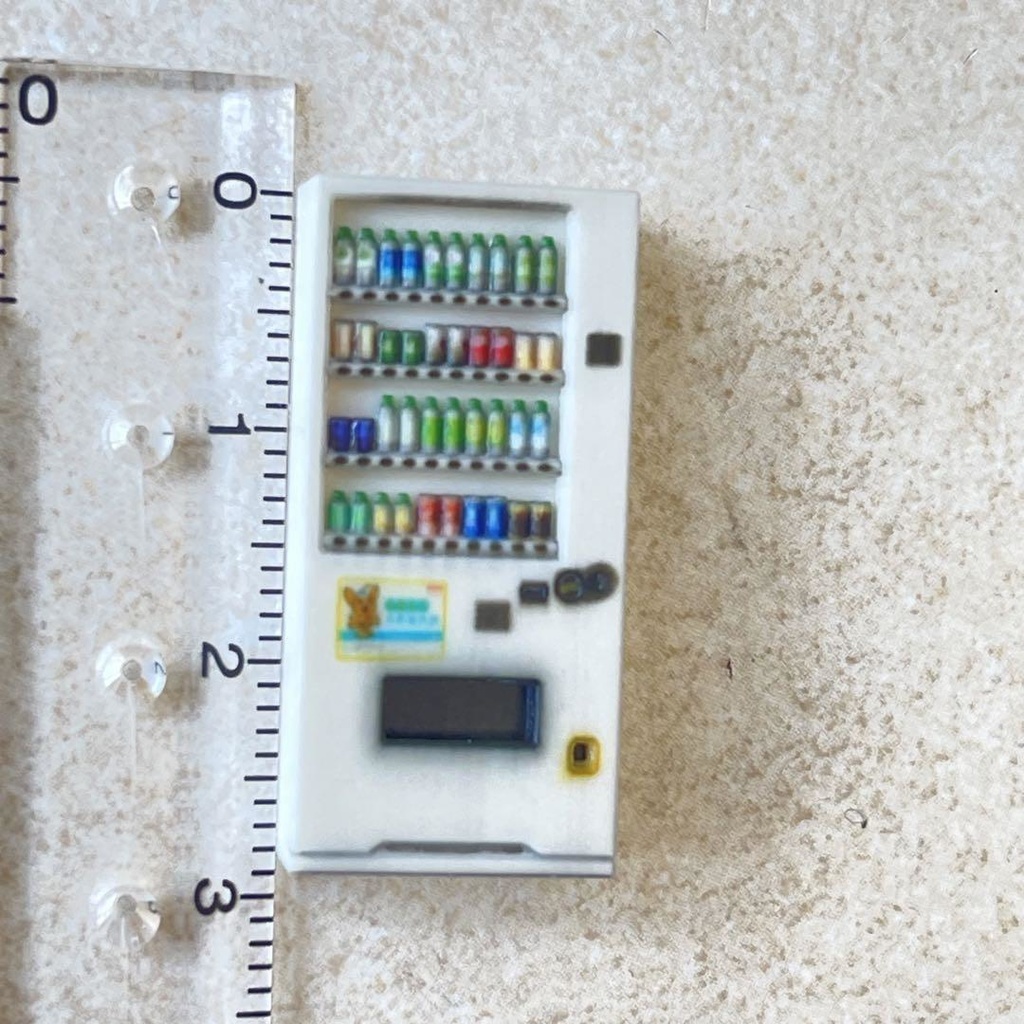 1/64 ミニチュア 飲み物立体 自販機 白 ミニチュアイメージ ジオラマ ミニカーに 住宅模型に 3Dプリンター