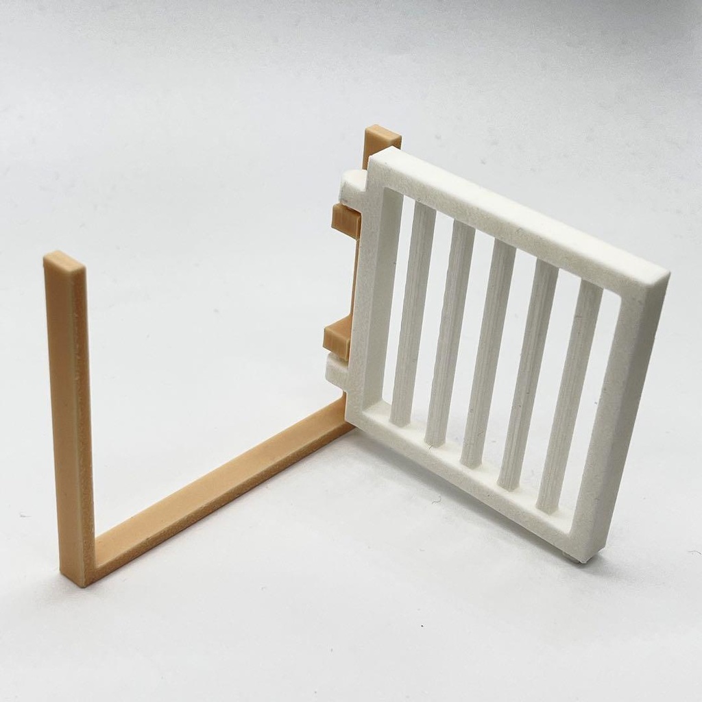 ミニチュア　ベビーゲート　ペットゲート　柵　ドールハウスに　ミニチュアイメージ　３D　