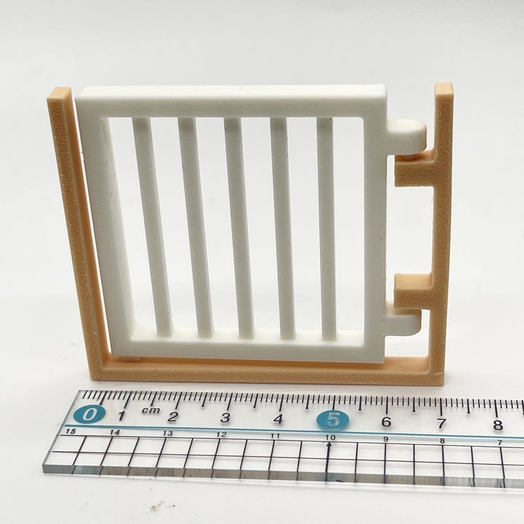 ミニチュア　ベビーゲート　ペットゲート　柵　ドールハウスに　ミニチュアイメージ　３D　