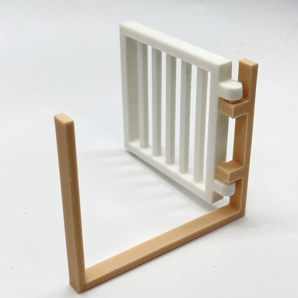 ミニチュア　ベビーゲート　ペットゲート　柵　ドールハウスに　ミニチュアイメージ　３D　