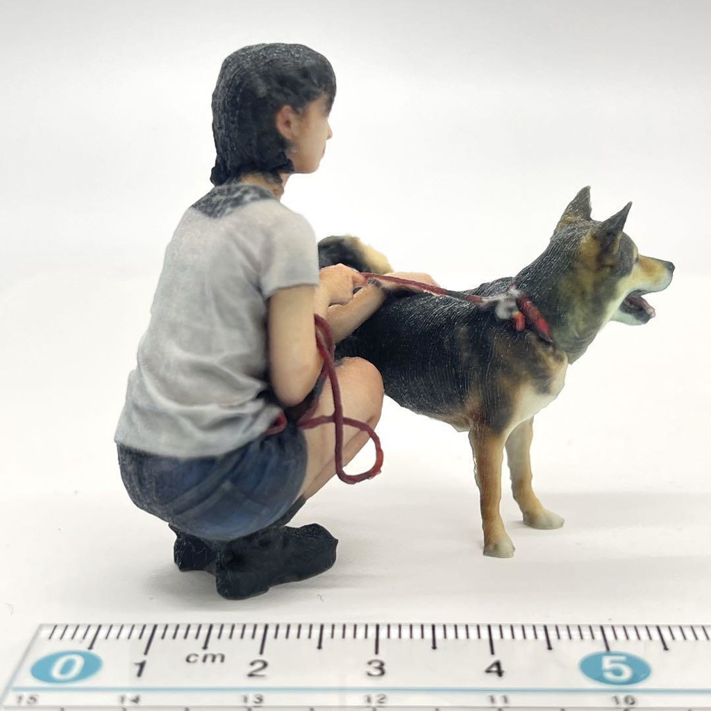 1/18 犬と女の子 フィギュア 完成品 リアルフィギュア ミニチュアイメージ ペットフィギュア 3Dフィギュア ミニチュア