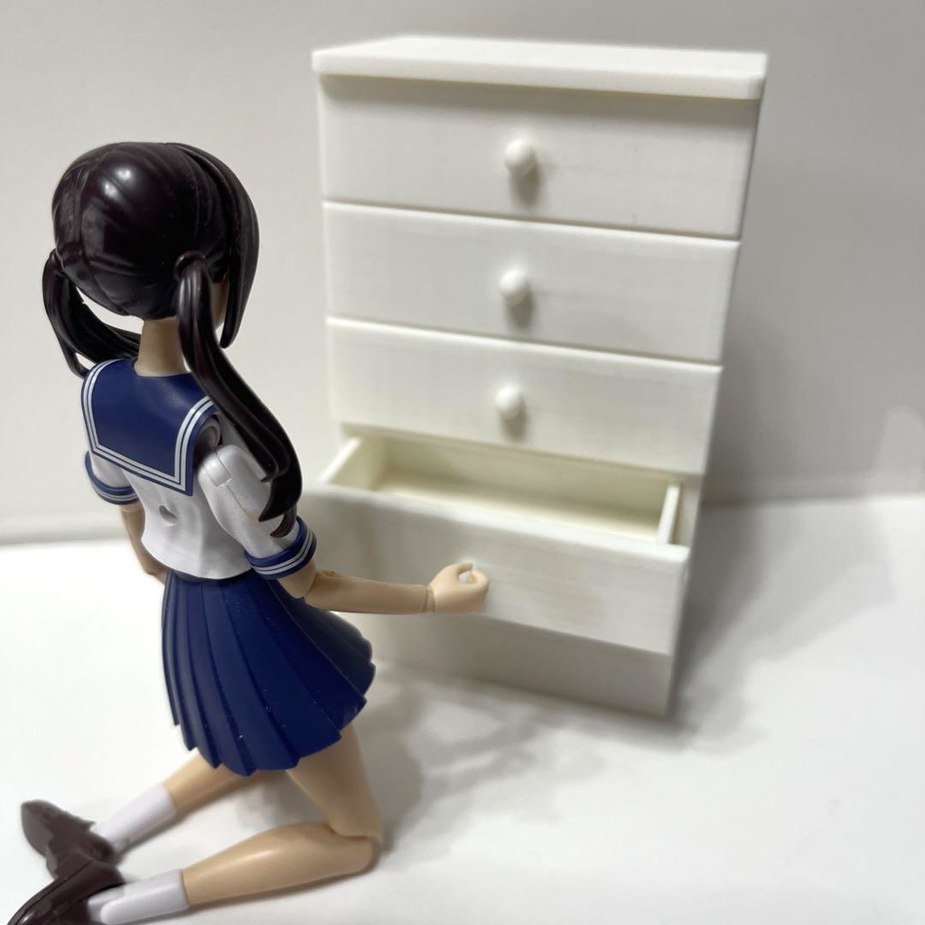 ミニチュア たんす タンス 箪笥 家具 白 完成品 ドールハウスに フィギュアに リカちゃんなどにも ミニチュアイメージ 3D