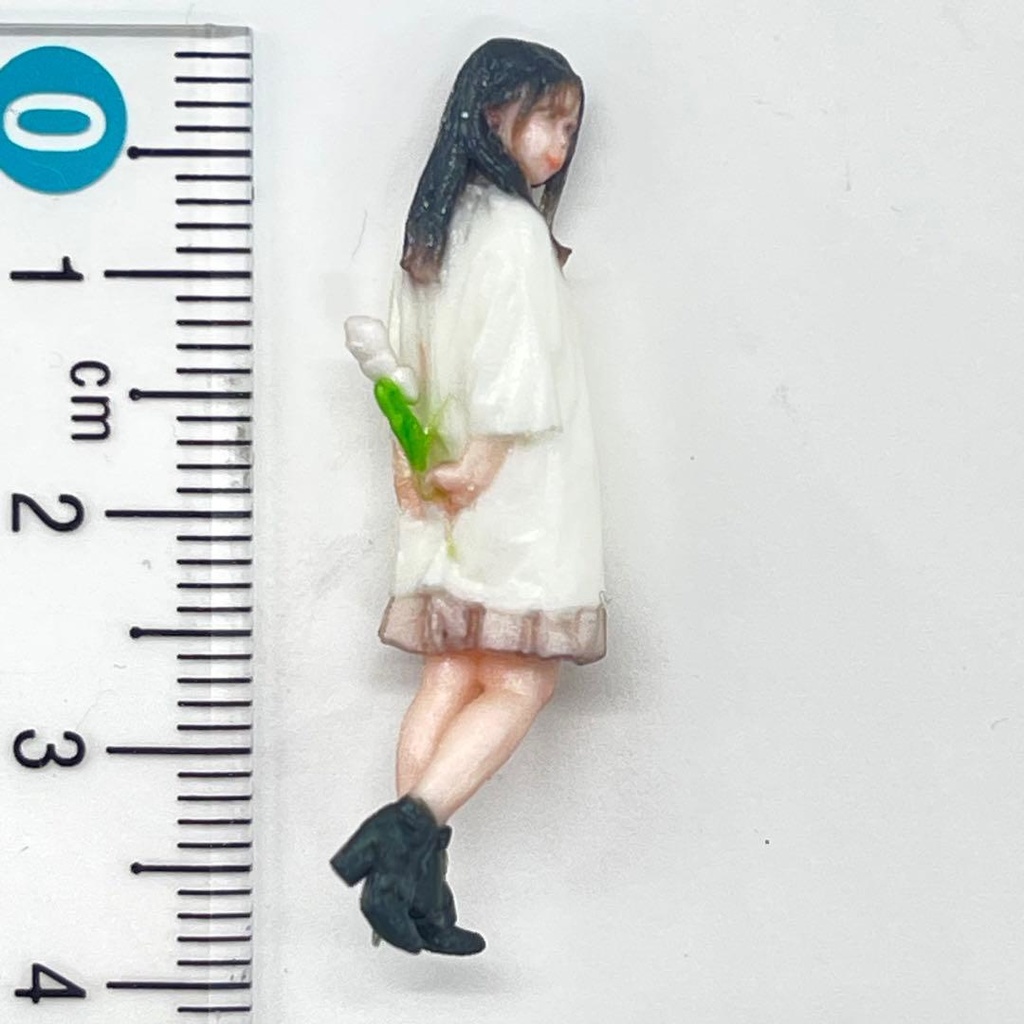 1/43 3DA-X-PT-001 白いコートの女の子 フィギュア リアルフィギュア ミニチュア 3Dフィギュア 完成品 ミニチュアイメージ ジオラマ ミニカーに