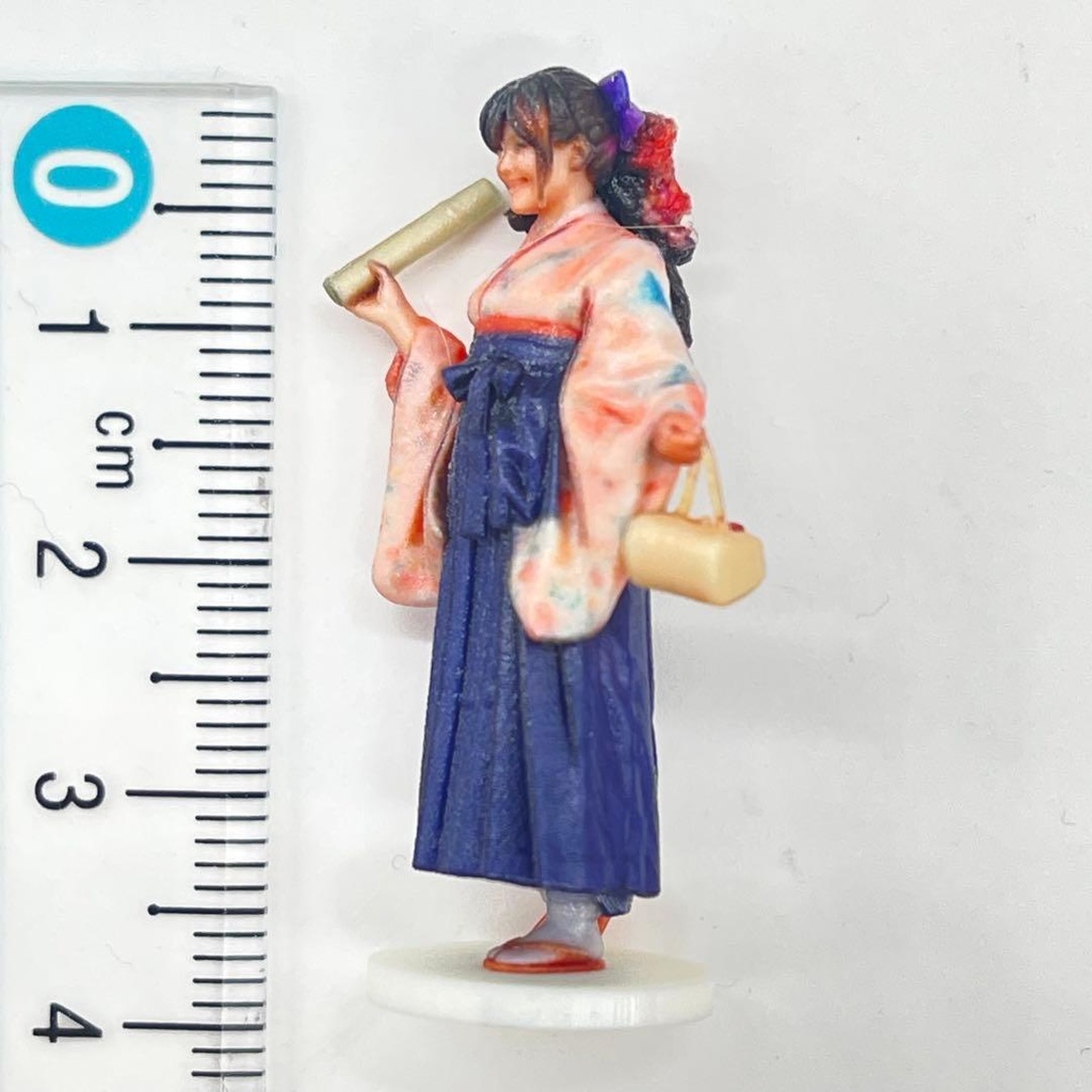 1/43 3DA-X-PT-005 台付き フィギュア 3Dフィギュア ミニチュア リアルフィギュア 完成品 ミニチュアイメージ 袴 卒業式 着物 和服