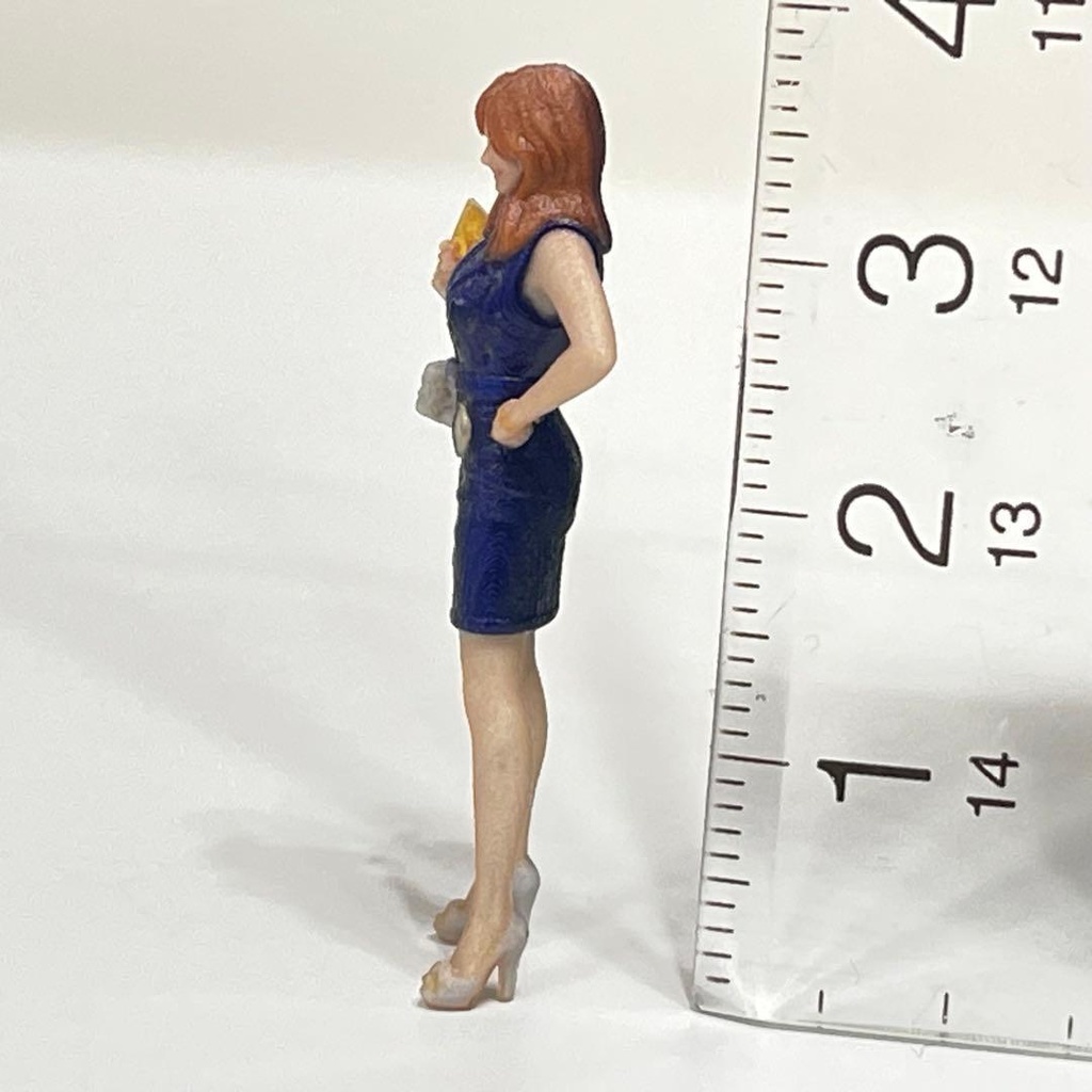 1/43 キャバ嬢 フィギュア リアルフィギュア 3Dフィギュア ミニチュアイメージ 完成品 ミニチュア ジオラマ ミニカーに