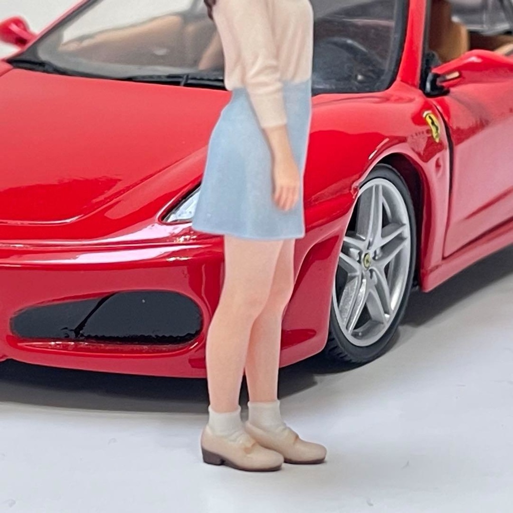 1/24 可愛いお姉さん フィギュア リアルフィギュア 完成品 3Dフィギュア ミニチュアイメージ ミニカーに ドールハウスに ジオラマに