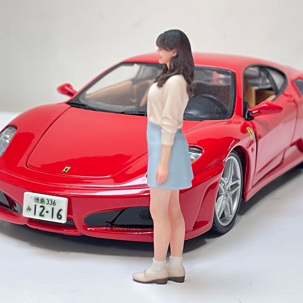 1/24 可愛いお姉さん フィギュア リアルフィギュア 完成品 3Dフィギュア ミニチュアイメージ ミニカーに ドールハウスに ジオラマに