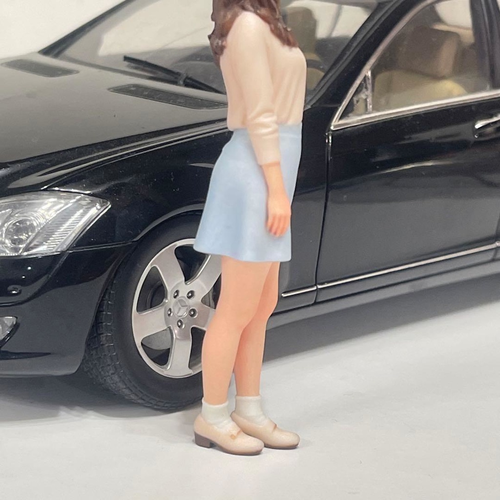 1/18 可愛いお姉さん フィギュア 完成品 ミニカーに ミニチュアイメージ リアルフィギュア 完成品 3Dフィギュア ドールハウスに