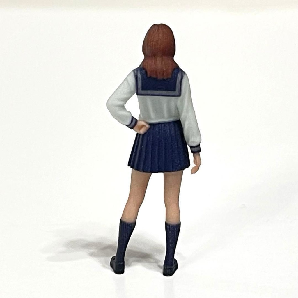 1/64 フィギュア セーラー服 リアルフィギュア ミニチュアイメージ ミニカーに 完成品