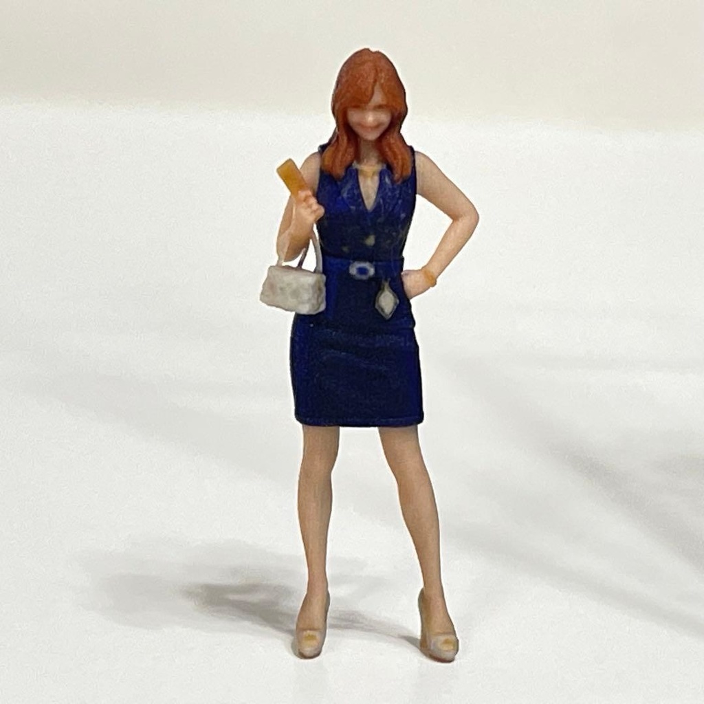 1/64 フィギュア キャバ嬢 リアルフィギュア ミニチュアイメージ ミニカーに 完成品