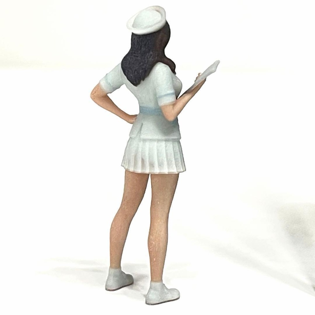 1/64 フィギュア ナース リアルフィギュア ミニチュアイメージ ミニカーに 完成品