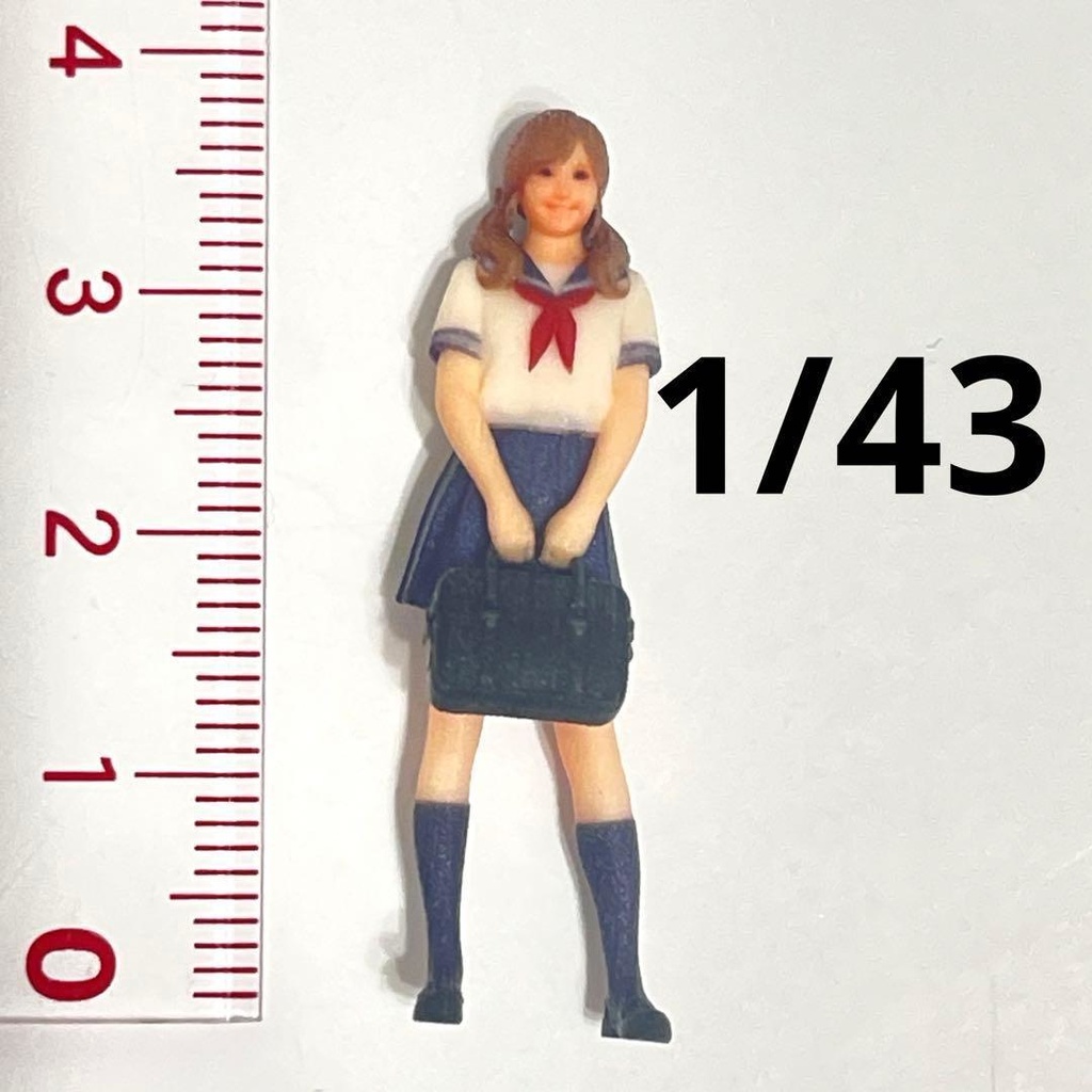 1/43　フィギュア　セーラー服　JK　半袖　リアルフィギュア　ミニチュアイメージ　完成品