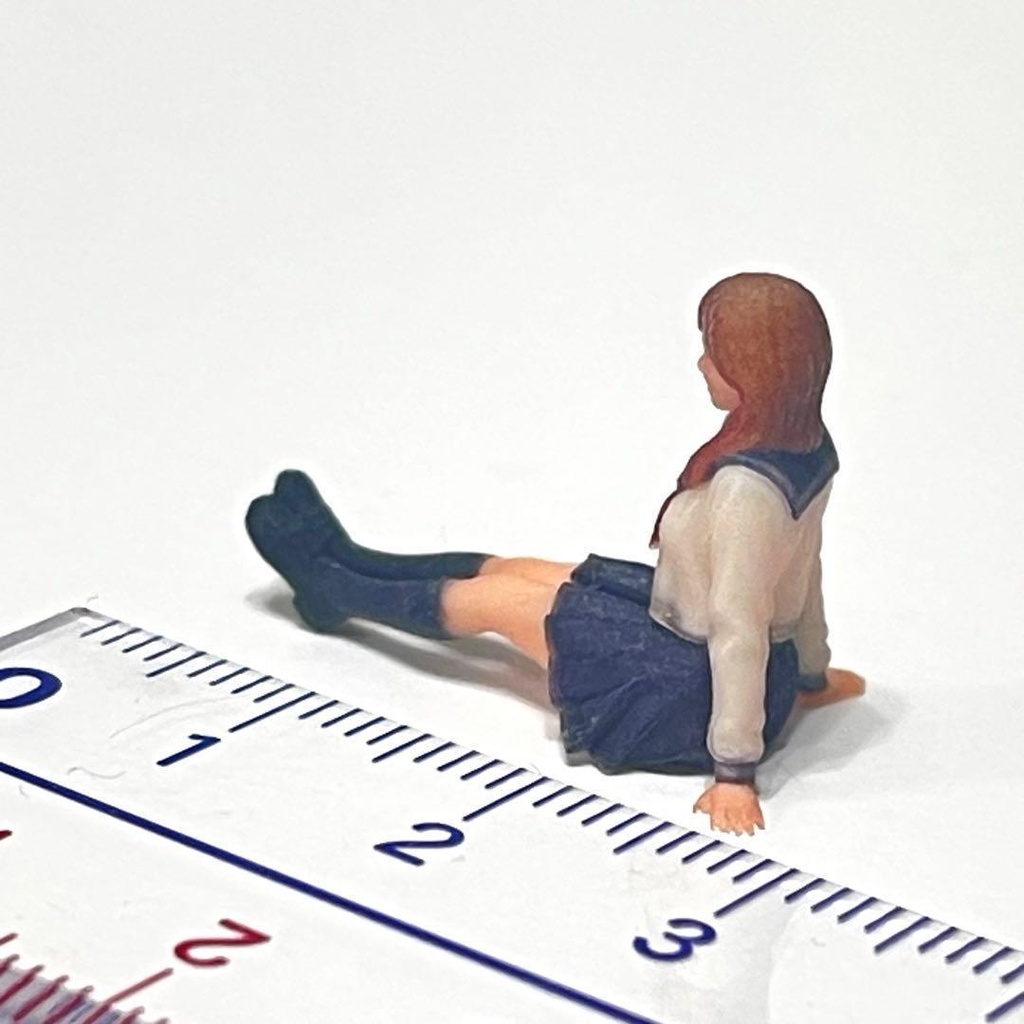1/43 フィギュア セーラー服 JK 足伸ばし リアルフィギュア ミニチュアイメージ 完成品