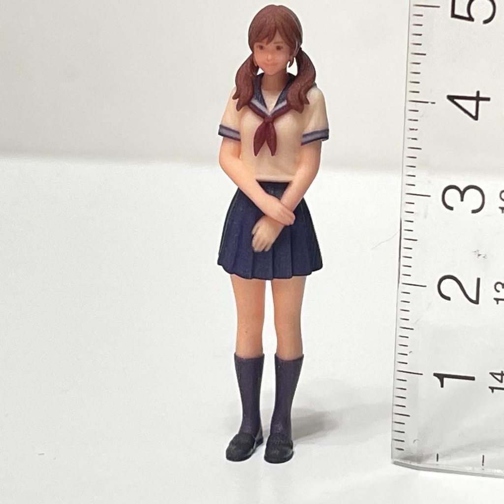 1/32 セーラー服 半袖 リアルフィギュア ミニチュアイメージ 完成品