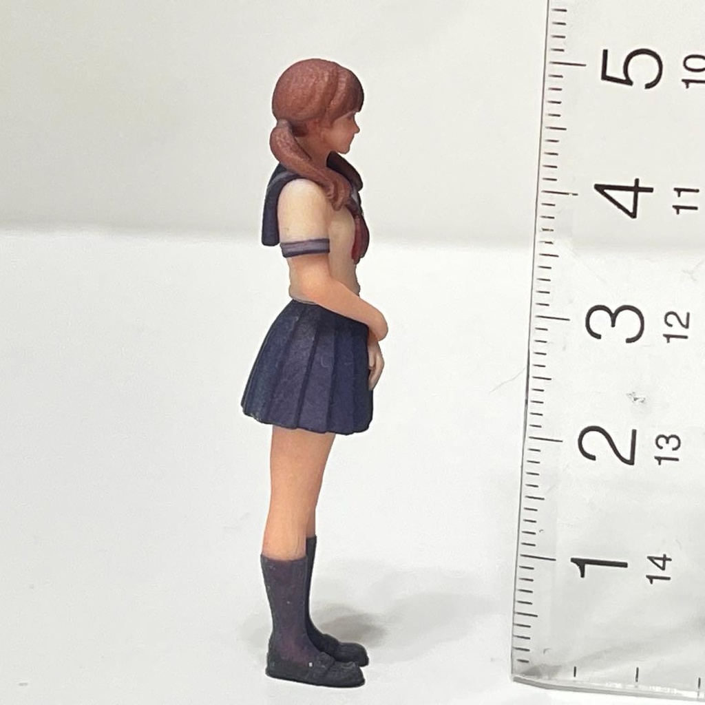 1/32 セーラー服 半袖 リアルフィギュア ミニチュアイメージ 完成品