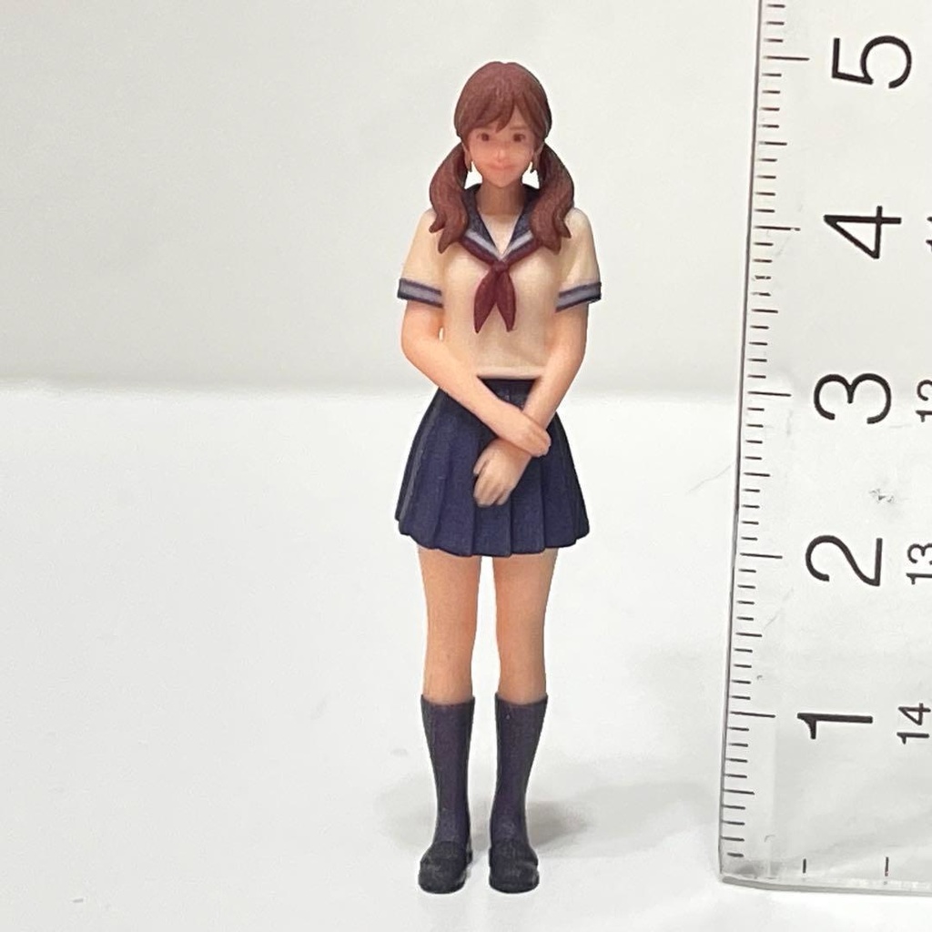 1/32 セーラー服 半袖 リアルフィギュア ミニチュアイメージ 完成品
