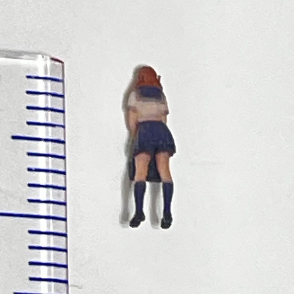 1/150 Nゲージ フィギュア JK セーラー服 半袖 カバン リアルフィギュア ミニチュアイメージ 完成品