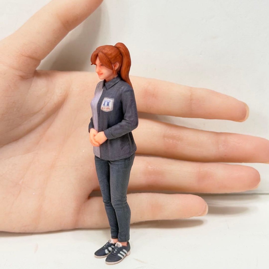 1/18 コンビニ店員L ローソン風 フィギュア ミニチュア リアルフィギュア 3Dフィギュア ミニチュアイメージ 完成品 塗装済み完成品