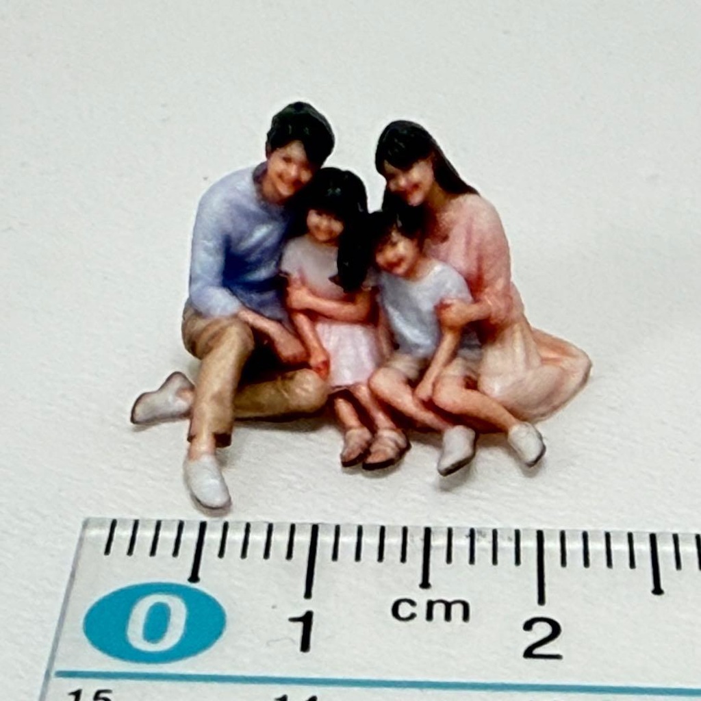 1/64 家族 フィギュア リアルフィギュア 完成品 塗装済み完成品 トミカに ミニカーに ミニチュアイメージ 3D 住宅模型