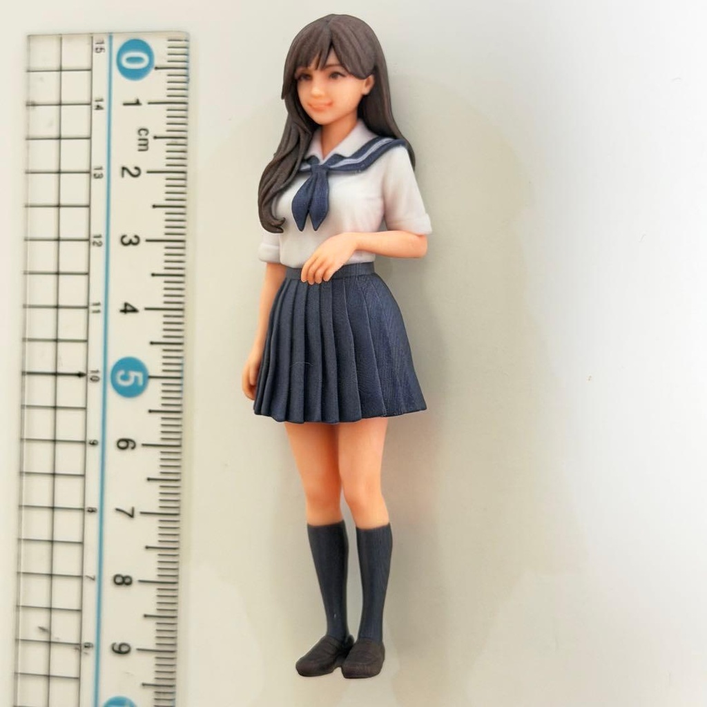 1/18 女子高生 フィギュア セーラー服 3Dフィギュア リアルフィギュア 塗装済み完成品 ミニカーに 完成品