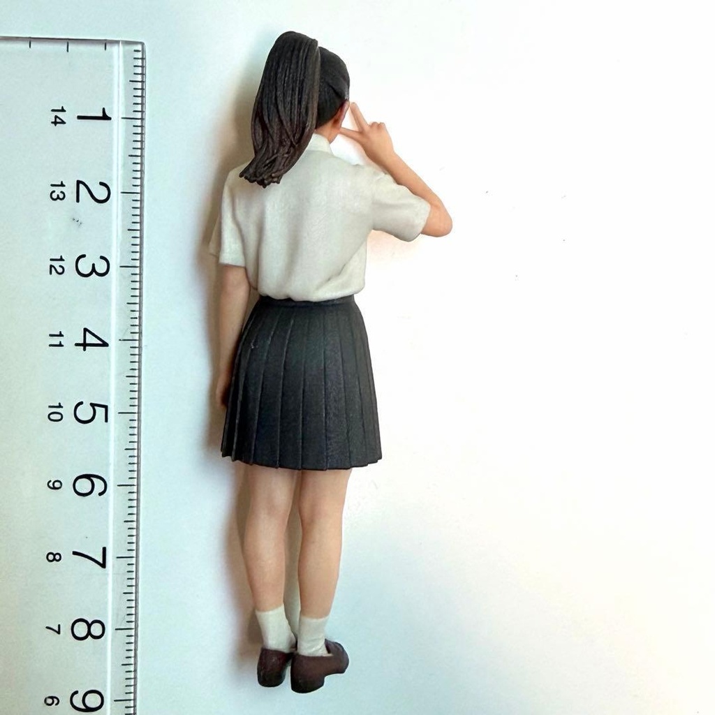 1/18 3994 ピース 女子高生 制服 フィギュア リアルフィギュア 完成品 ミニチュア ミニチュアイメージ 3Dフィギュア ミニカー ドールハウスに