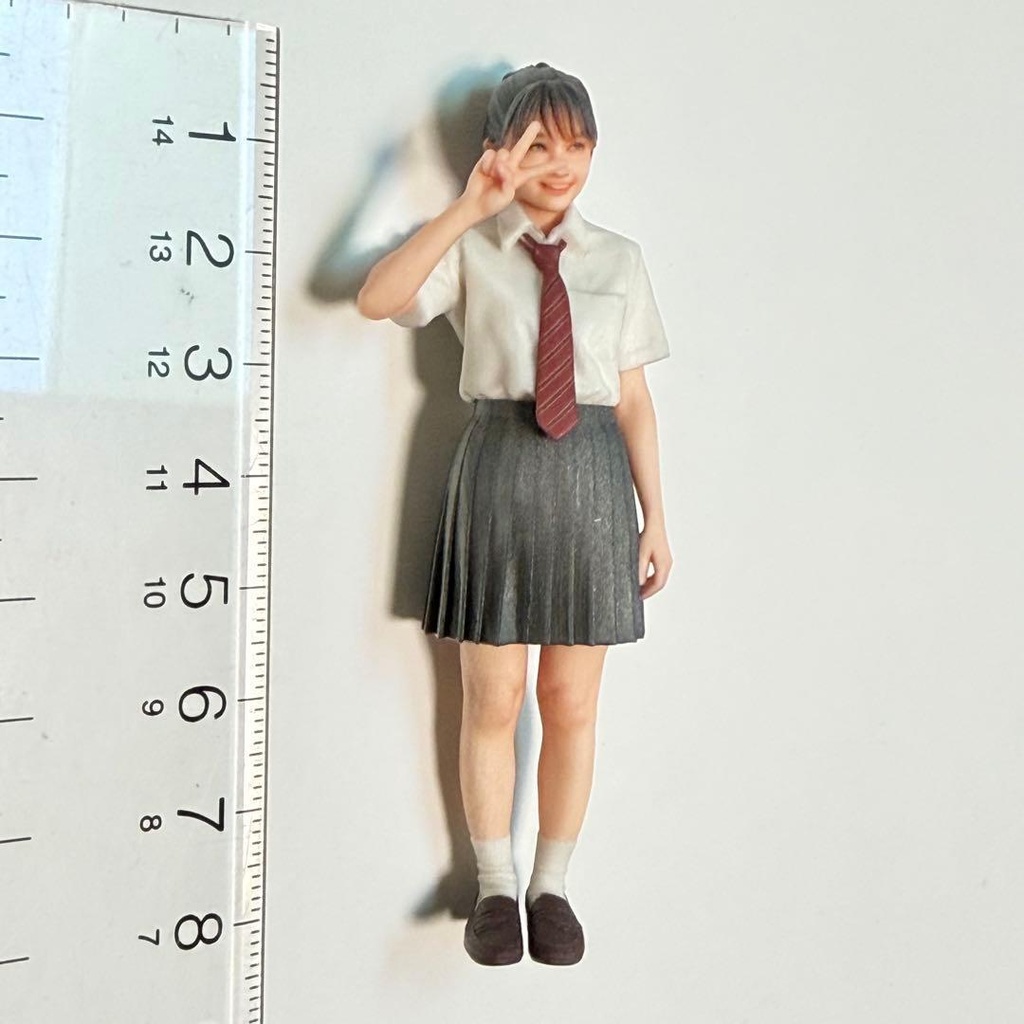 1/18 3994 ピース 女子高生 制服 フィギュア リアルフィギュア 完成品 ミニチュア ミニチュアイメージ 3Dフィギュア ミニカー ドールハウスに