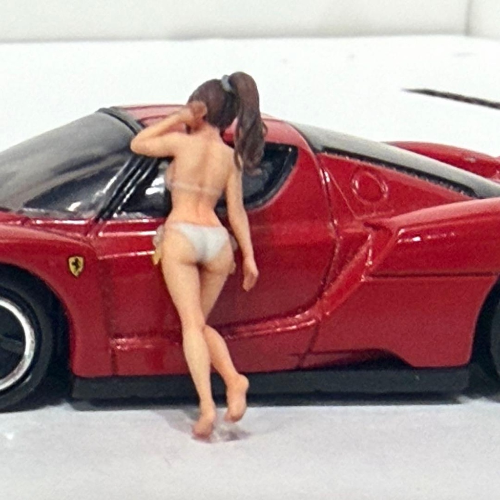 1/64 8001-04 水着 フィギュア ミニカーに トミカに ジオラマ リアルフィギュア 完成品 ミニチュアイメージ
