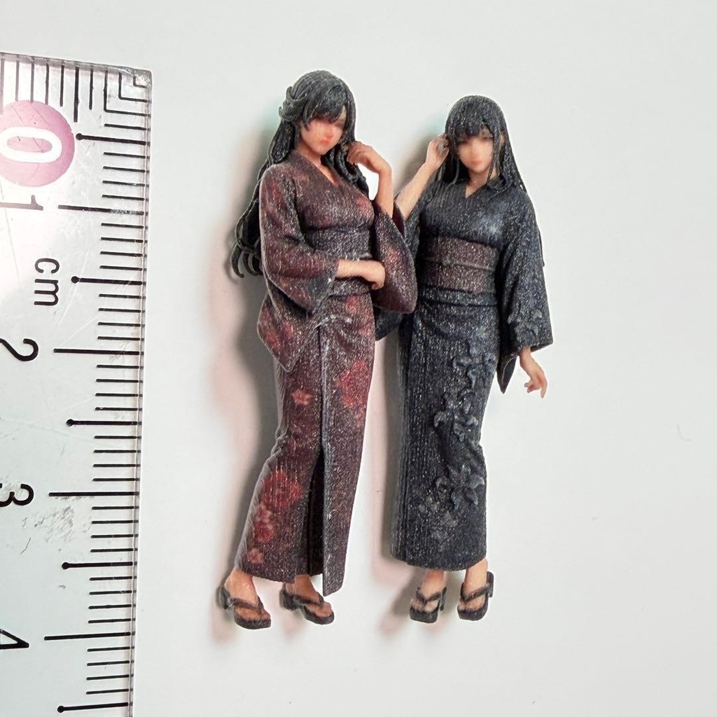 1/43 フィギュア 浴衣 女性 2体セット 完成品 ミニチュア 1/64より大 8007-02 8002-02