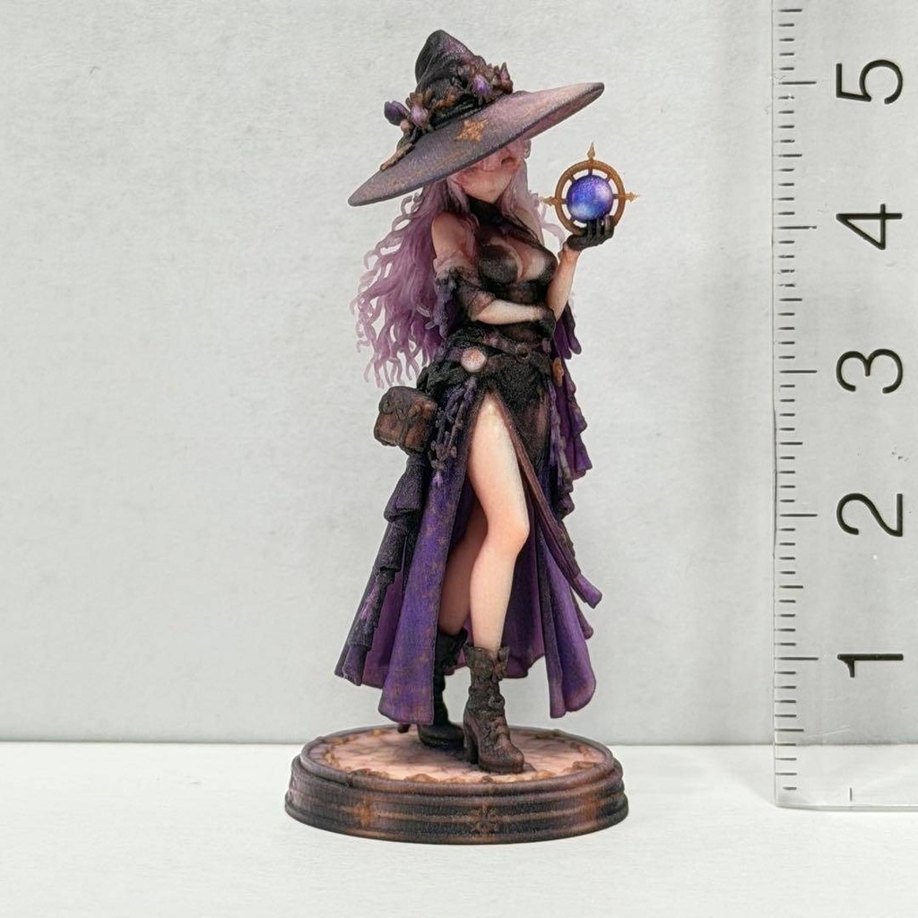 1/32 異世界の女の子 フィギュア リアルフィギュア 水晶 ミニチュアイメージ 完成品 ジオラマに ミニカーに 3Dフィギュア