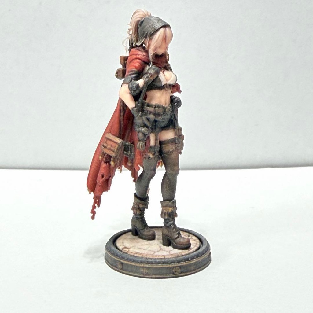 1/32 異世界の女の子 赤マント フィギュア 完成品 リアルフィギュア ミニチュアイメージ ミニチュア ミニカー ジオラマに