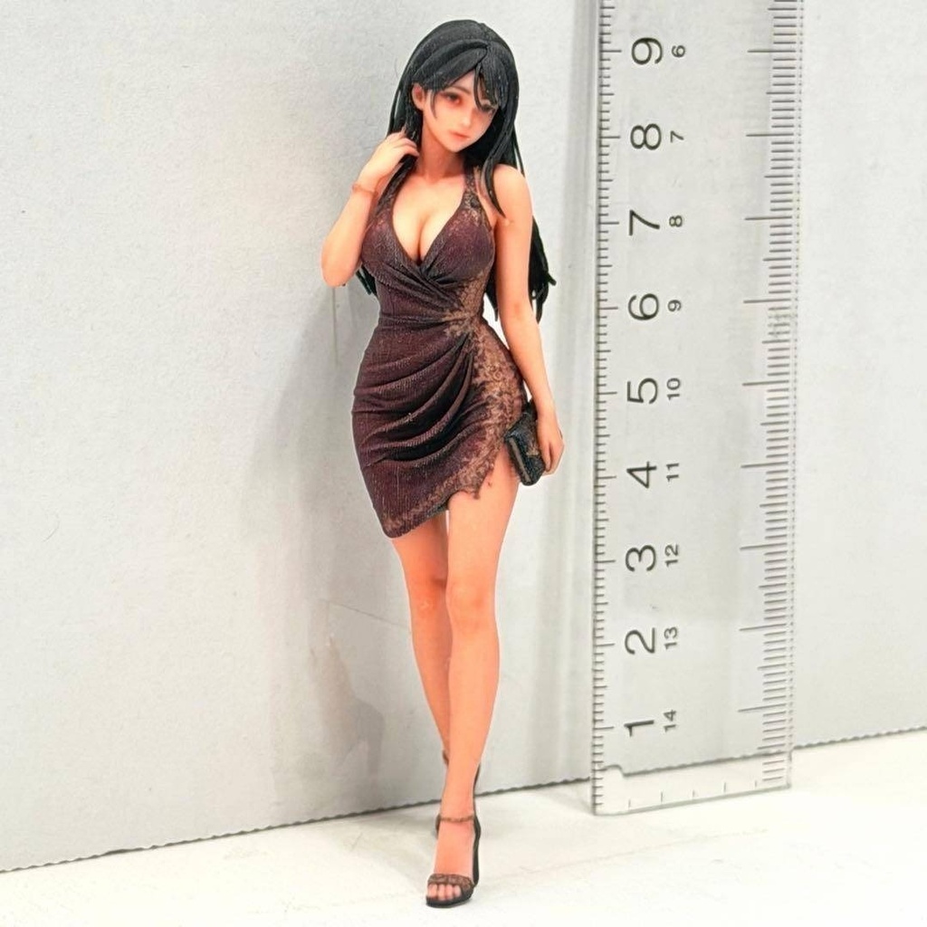 1/18 8009-05 フィギュア リアルフィギュア キャバ嬢 ミニカーに 完成品 ドールハウスに ミニチュア ミニチュアイメージ 3Dフィギュア