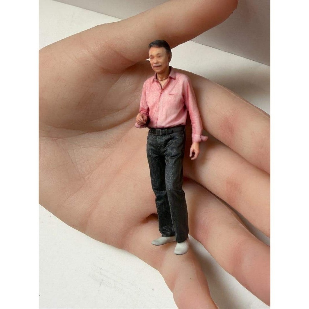 1/24 おじいさん フィギュア リアルフィギュア ミニチュアイメージ 完成品 3Dフィギュア ミニカーに ドールハウスに