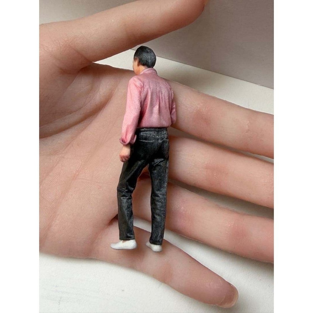 1/24 おじいさん フィギュア リアルフィギュア ミニチュアイメージ 完成品 3Dフィギュア ミニカーに ドールハウスに