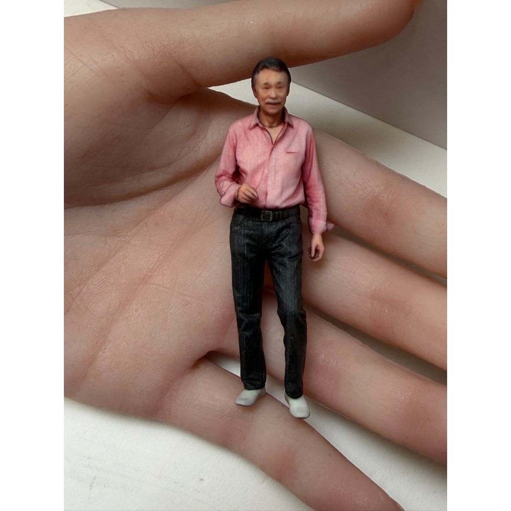 1/24 おじいさん フィギュア リアルフィギュア ミニチュアイメージ 完成品 3Dフィギュア ミニカーに ドールハウスに