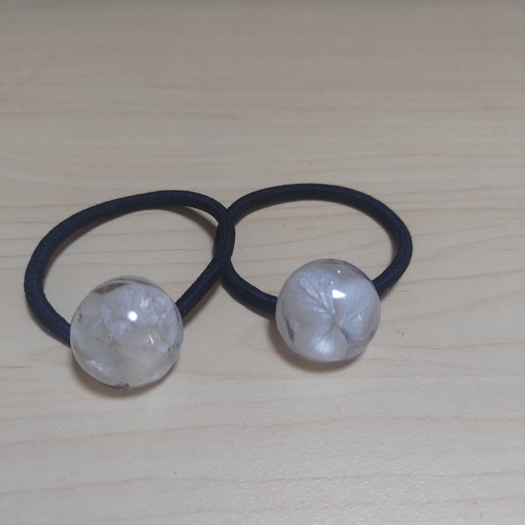 花びらヘアゴム