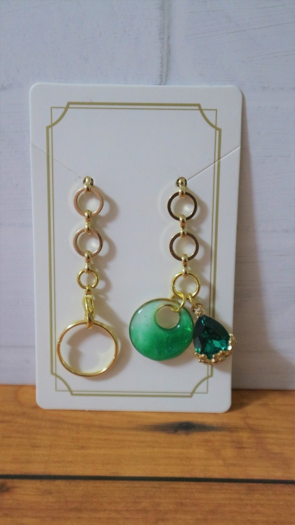 【レジン】レンズキャップ落下防止ストラップ