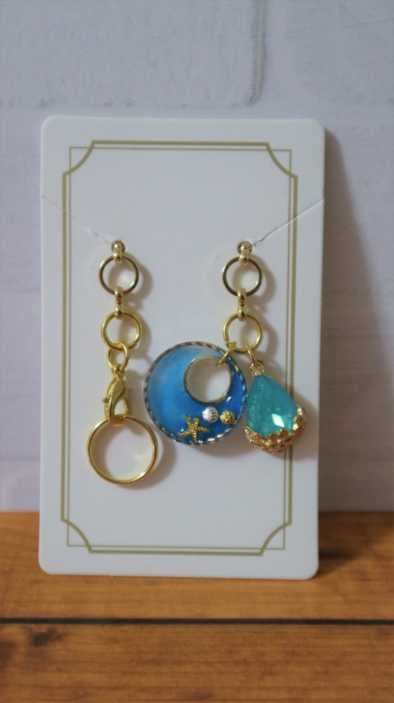 【レジン】レンズキャップ落下防止ストラップ