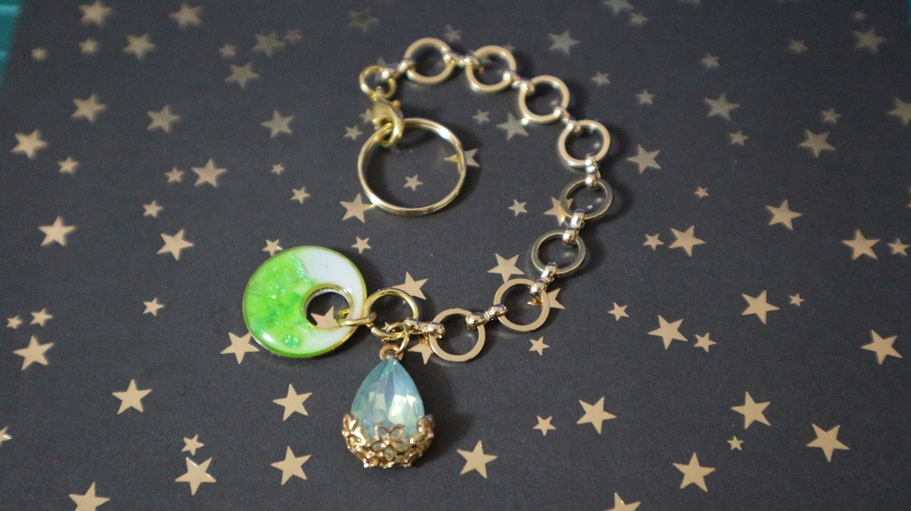 【レジン】レンズキャップ落下防止ストラップ
