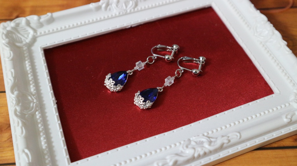 【創作】しずく型イヤリング【濃青】