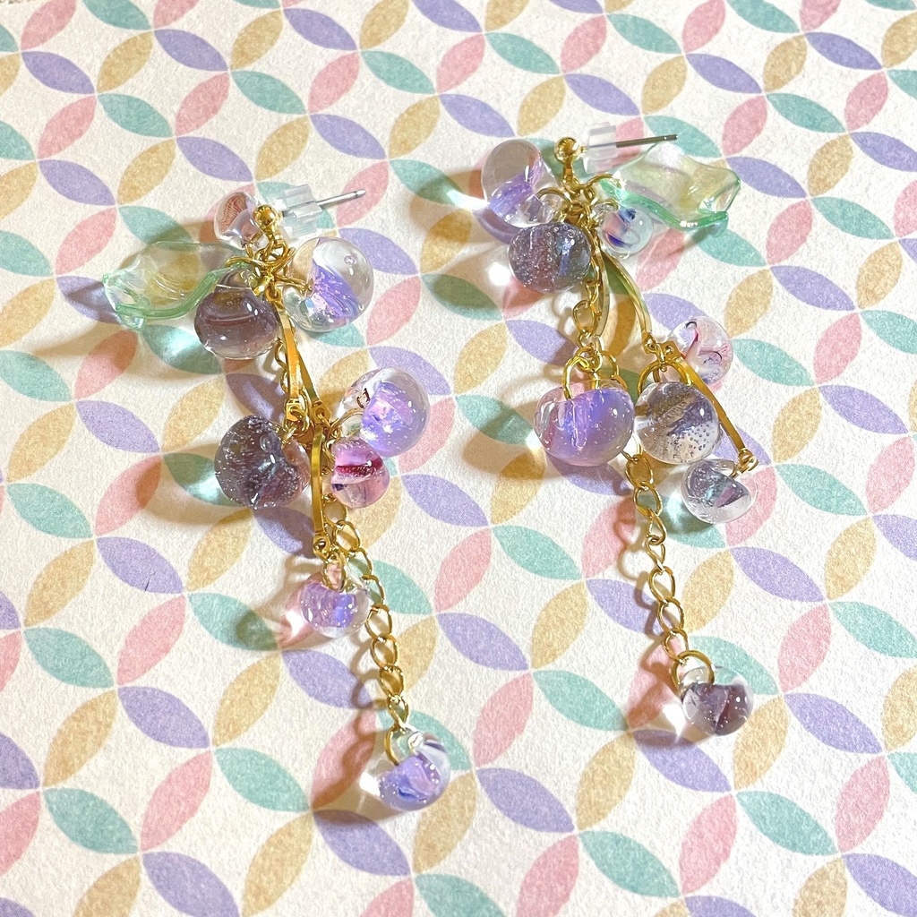 藤の花ピアス